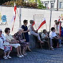 Galeria - Publiczny różaniec o odnowę moralną narodu polskiego, 13.05.2018, fot. Anna Kopeć