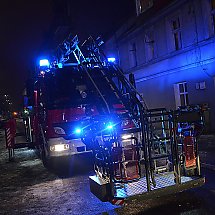 Galeria - Pożar mieszkania w budynku przy ul. Grunwaldzkiej 45, 25 stycznia 2019 r./fot. Bydgoszcz998
