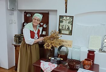 „Kolberg w spódnicy”. Maria Ollick pielęgnuje tradycje Borowiaków