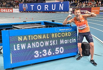 Rekord Polski Marcina Lewandowskiego [WIDEO]