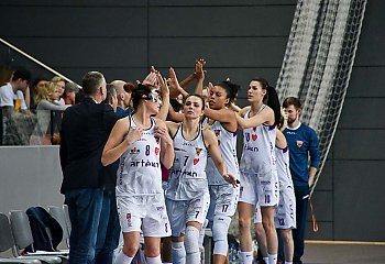Koszykarki Artego wygrały w Gdyni