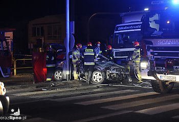Tragedia na drodze w Lipnie. Zginęły dwie osoby [ZDJĘCIA]