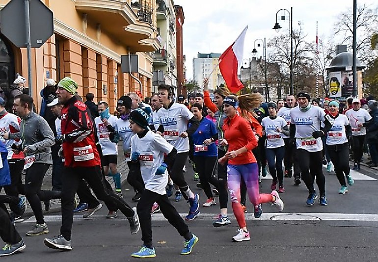 Uroczystości i bieg - zmiany w ruchu na 11 listopada