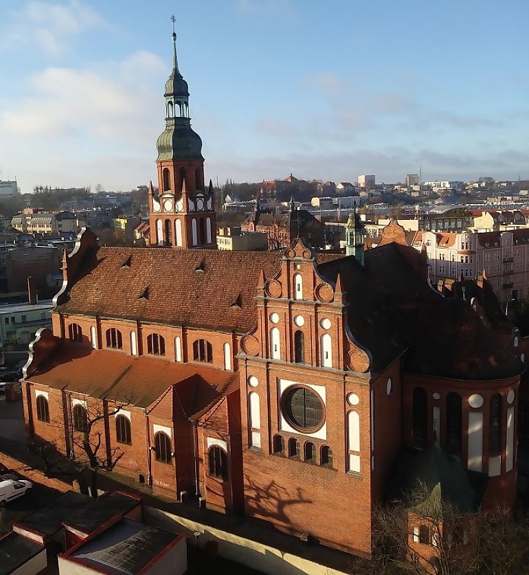 W parafii św. Trójcy zaśpiewano kolędy w szczególnej aranżacji