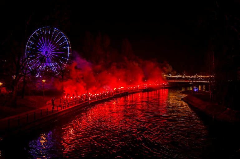 „100 rac na Stulecie” - spektakularna akcja Bydgoskich Patriotów 