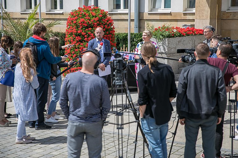 Osielsko z nagrodami za frekwencję. Najpierw wóz strażacki, teraz 20 tysięcy