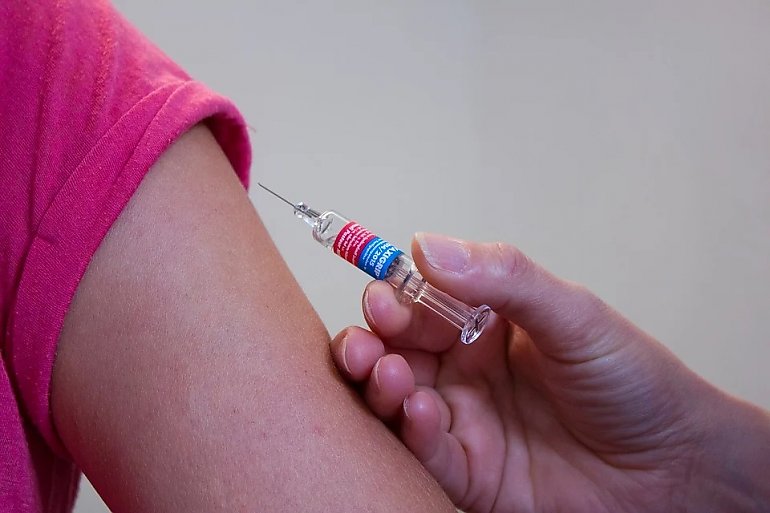 Rząd wprowadza darmowe szczepienia na grypę. Trzeba spełnić jeden warunek