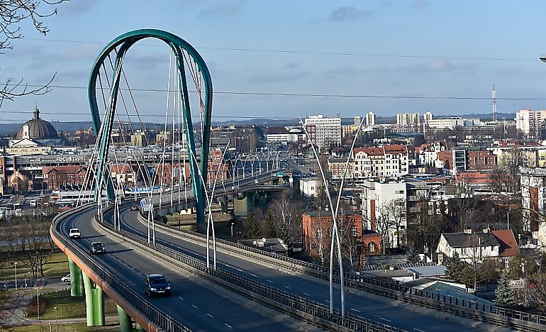 Tartak niezgody. Wojewoda odpowiada Bruskiemu