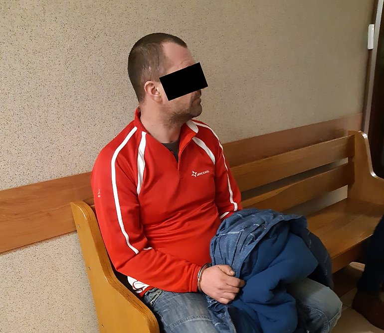 Dziecięce porno – policja zatrzymała podejrzanego