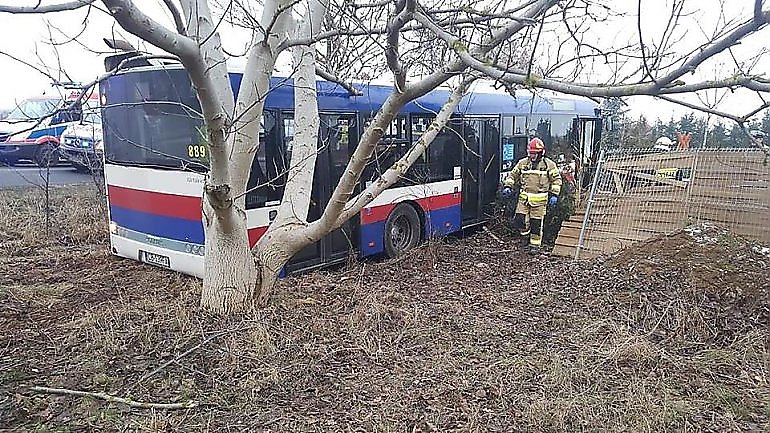 Mają dość wypadków w Niemczu. Apelują o budowę ronda