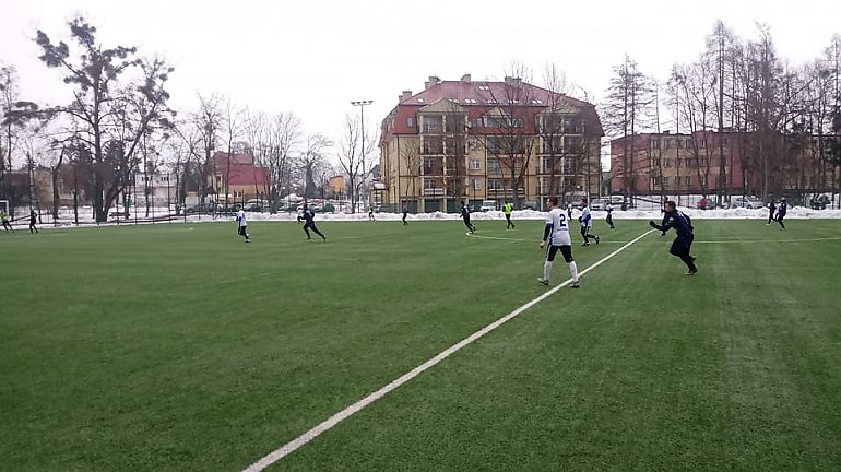 Piłkarze Zawiszy Bydgoszcz przegrali sparing w Iławie