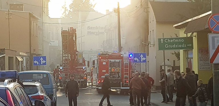 Pożar kamienicy. Są poszkodowani