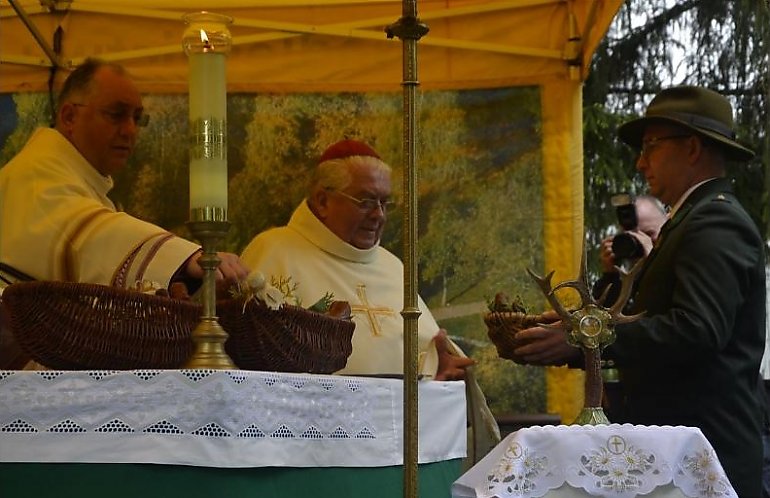 Sanktuarium Świętego Huberta Biskupa ustanowione w Żołędowie