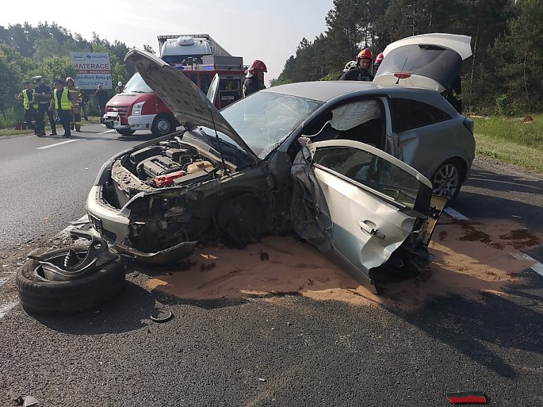 Wypadek między Stryszkiem a Brzozą. Pięć osób poszkodowanych