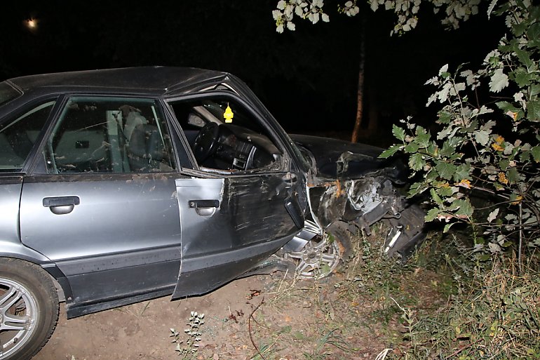 Tragedia w miejscowości Księte. Ranną kobietę kierowca porzucił na polu. Zmarła
