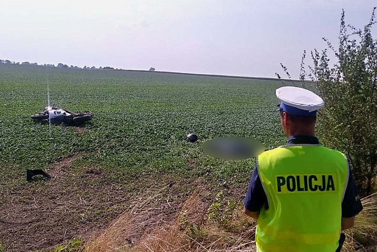 Motocyklista zginął. Jechał bez uprawnień i miał zakaz kierowania pojazdami