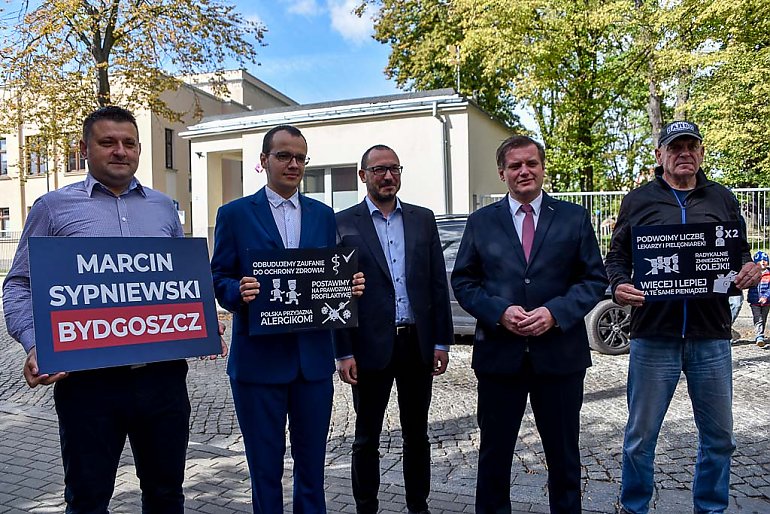 Konfederacja: Pieniądze służbie zdrowia nie pomogą. Trzeba zreorganizować system