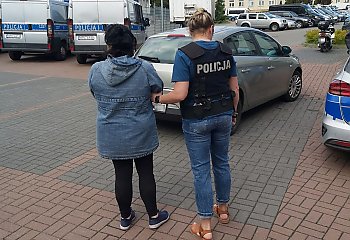 Śródmiejscy policjanci zatrzymali dwie osoby mające związek z oszustwami