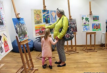 Moniuszko oczami artystów i dzieci. Wystawa przy Gdańskiej [ZDJĘCIA]
